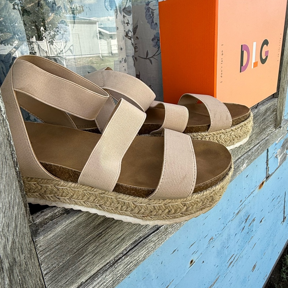 DLG Cream and Brown Espadrilles with Platform Soles